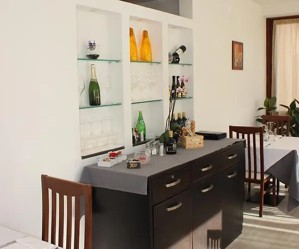 Hotel Ristorante Bismantova 3*